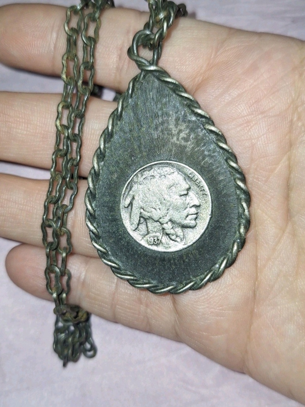 Sarah Coventry Vintage Buffalo Nickel Pendant Necklace - Silver Tone